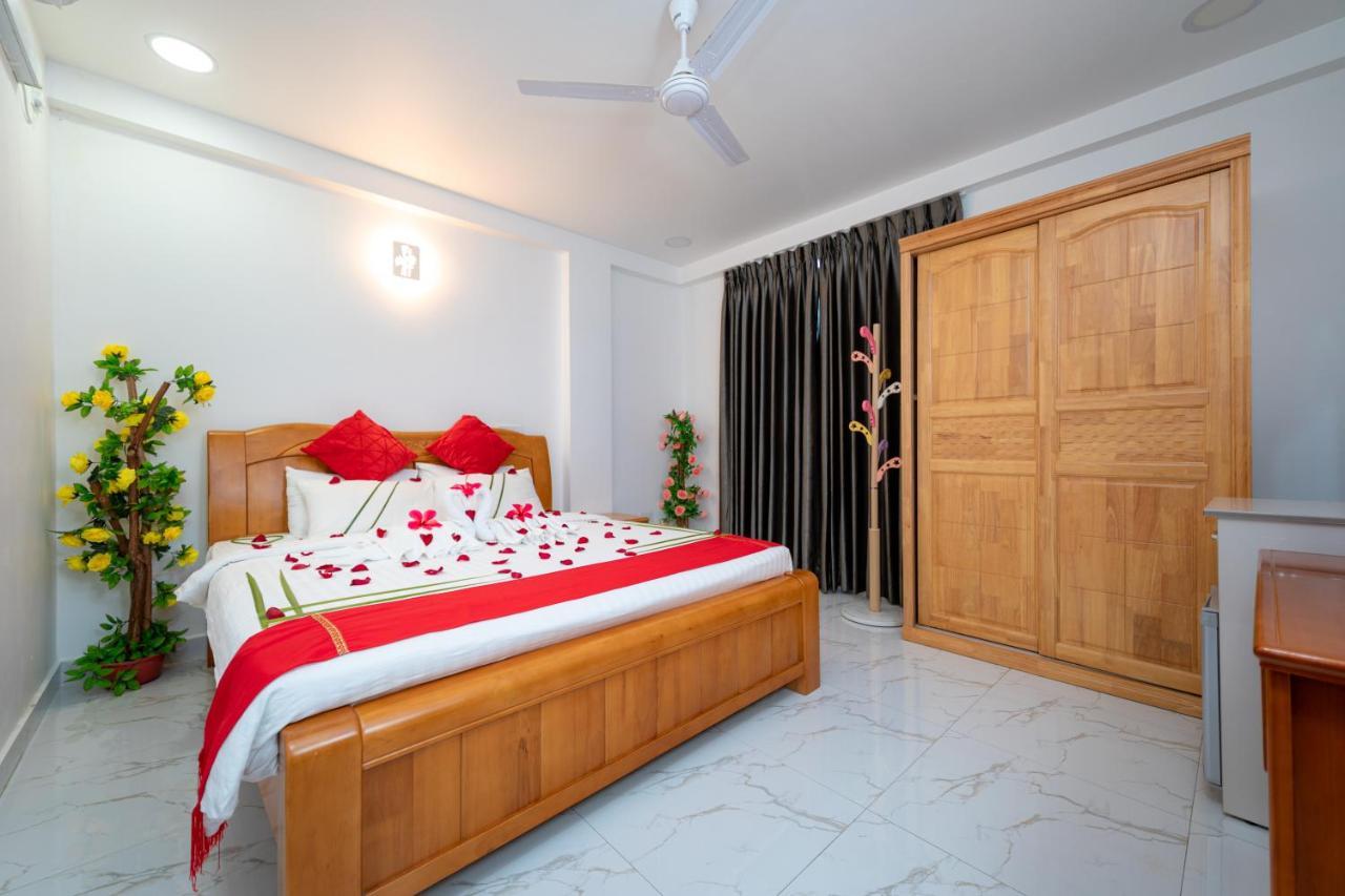 White Beach Holiday At Hulhumale' Экстерьер фото