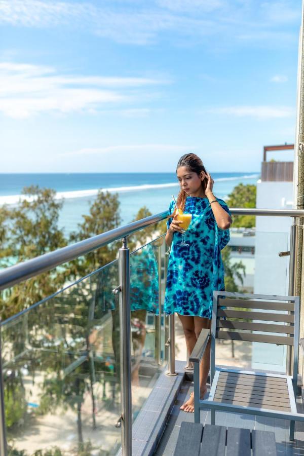White Beach Holiday At Hulhumale' Экстерьер фото